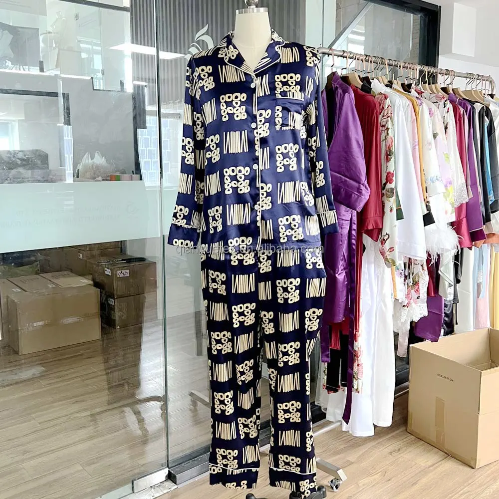 Custom Digital Printed Woman Pyjamas Suit Long Sleeve and Pants Floral Pijamas Silk Satin Women Pajamas Set