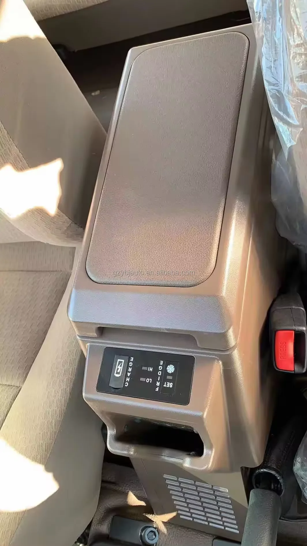 YBJ Interior Portable 12V LC79 Armrest Cooler Box Gray Refrigerator for Land Cruiser 70 75 LC76 LC70 Mini Fridge FJ79 car fridge