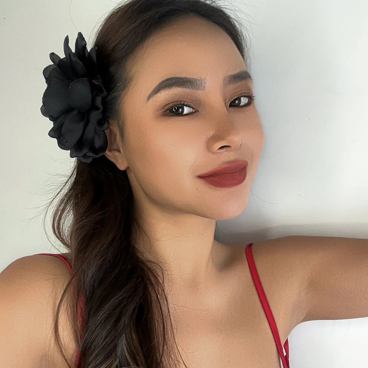 XIXI Wholesale Handmade Large Flower Hairpins Artificial Rose Hawaiian Flower Hair Clip for Hula Dance Tropical Island Party