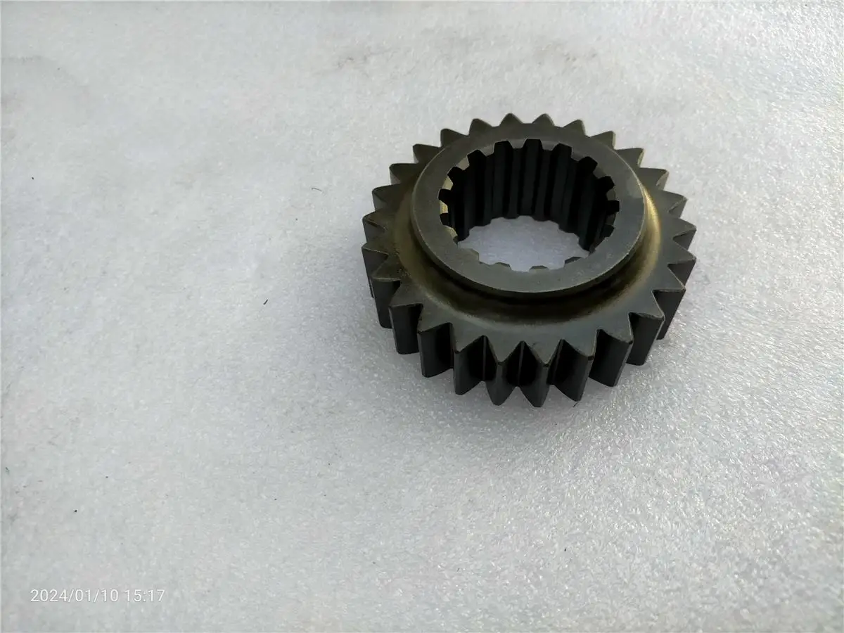 Excavator Carrier No1 Assy Gear Sun K9006810 104-00047A For DX225LC