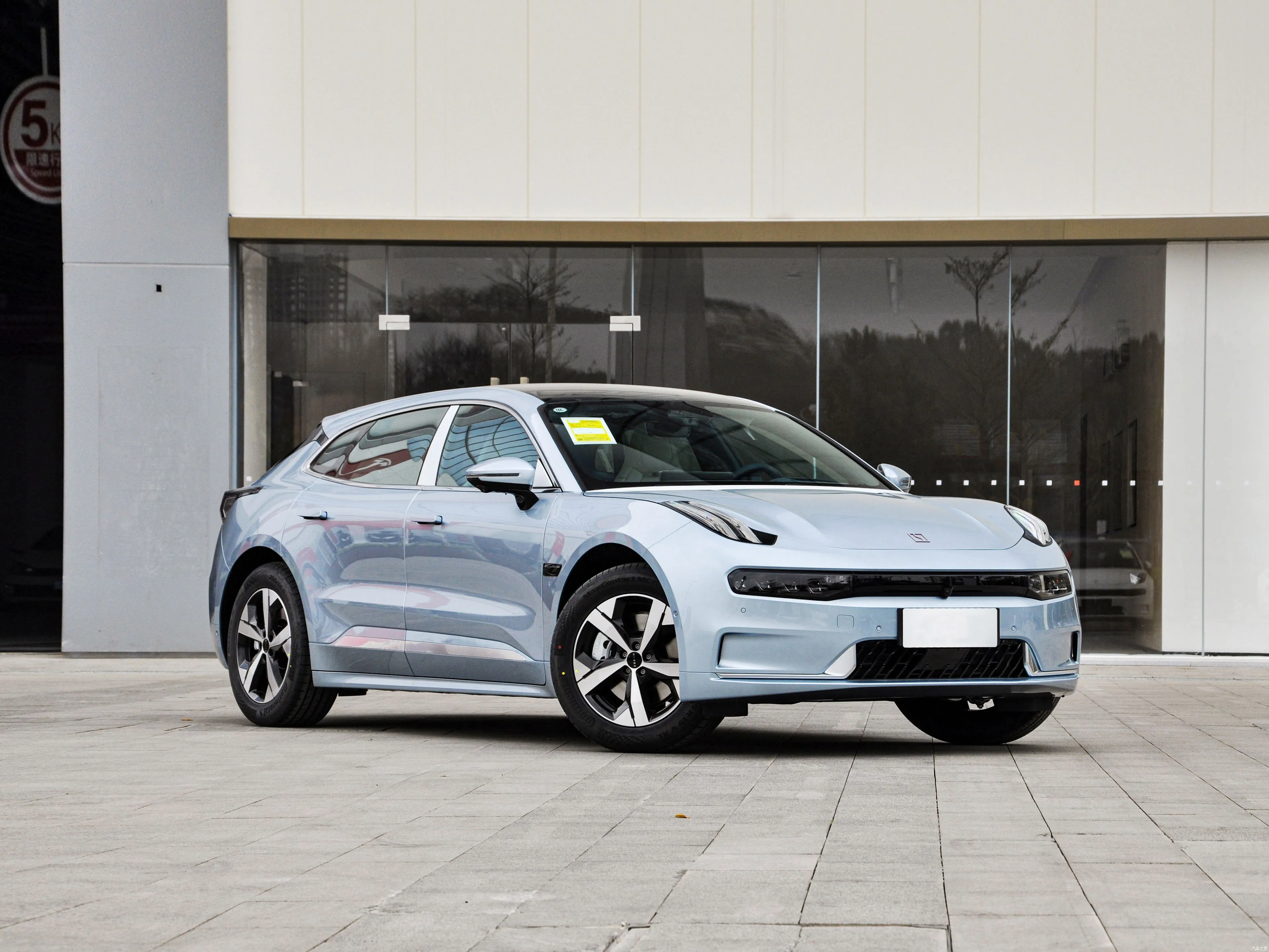 Китайский производитель дешевый Электромобиль мини-умный Changan Uni-v Hydrid Car Byd Atto 3 аксессуары E-hs9 Hongqi