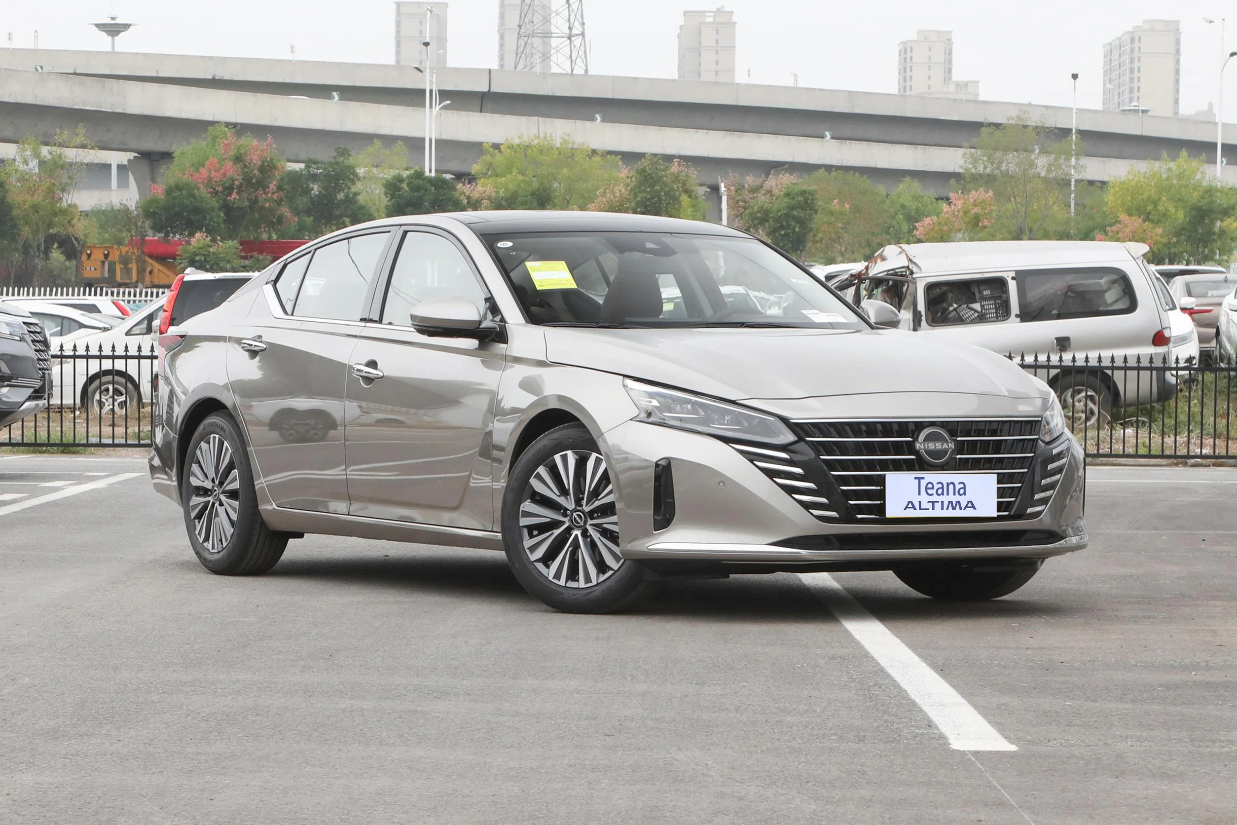 2022 2.0L XE XL-TLS XL-UPR XV nissan Teana