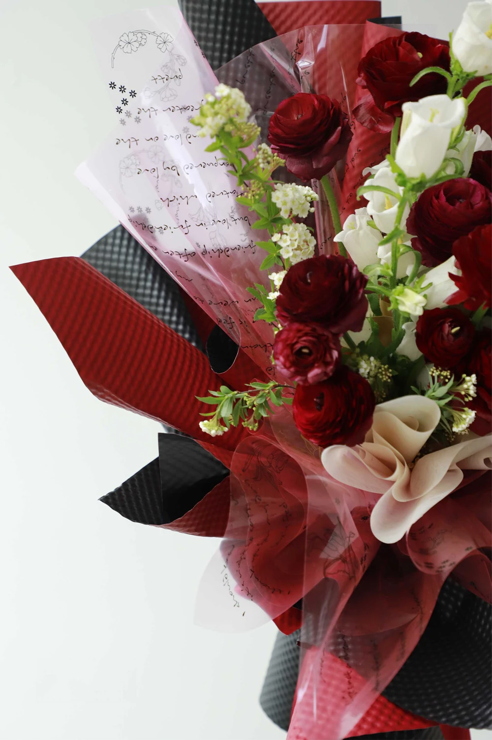 Fall In Color 2023 New Design Waterproof Letter Design Clear Cellophane Sheet Packaging Wrap Paper For Flower Bouquet
