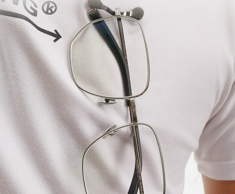 Multifunction Clip Magnetic Eyeglass Holder Earphone Badge Holder Sunglasses Glass Holder