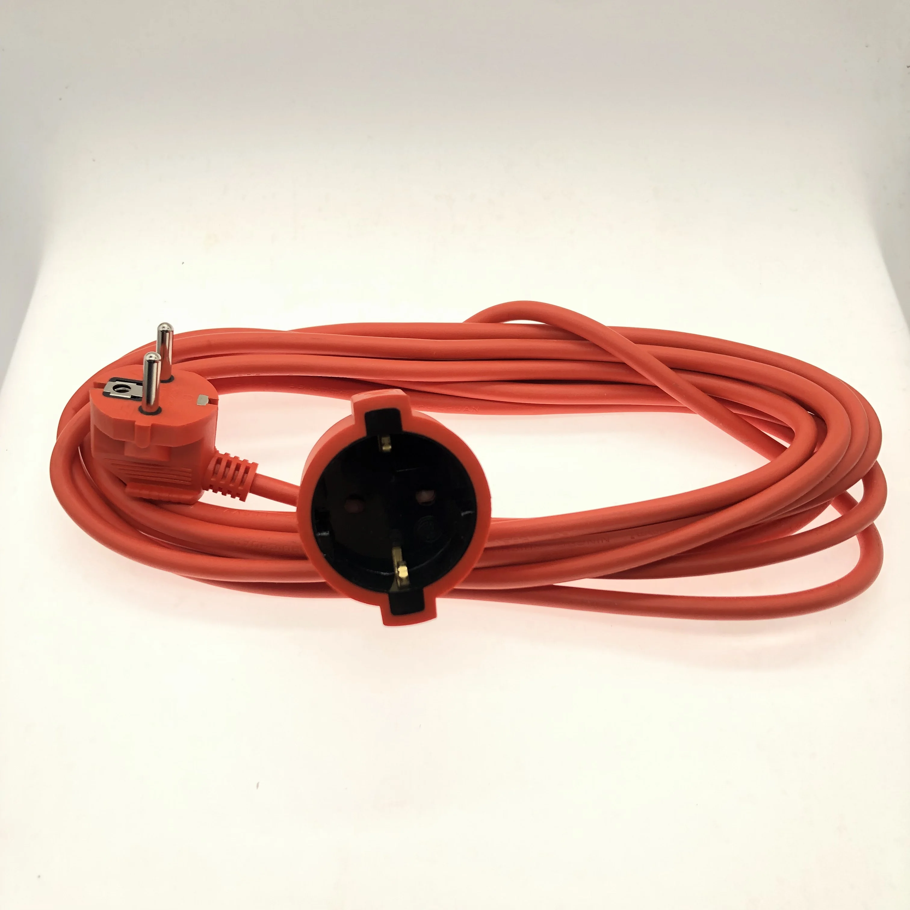Indoor Use Orange European Standard Outlet Retractable Power Extension Cord With CE Approved