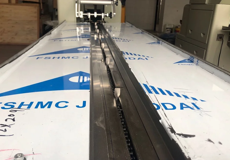 High Speed Eraser Sharpener Switch Packing Machine Syringe Packaging Machine