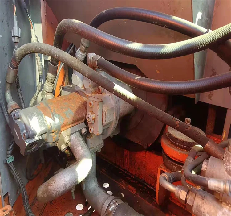 original color HITACHI ZX60 6 ton used second hand mini excavator made in Japan