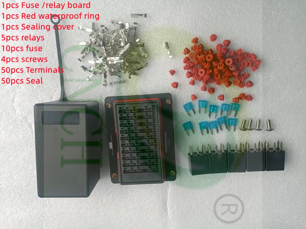15303 Series Rear Terminal Mini Fuse and Relay Panel RTMR Bussmann