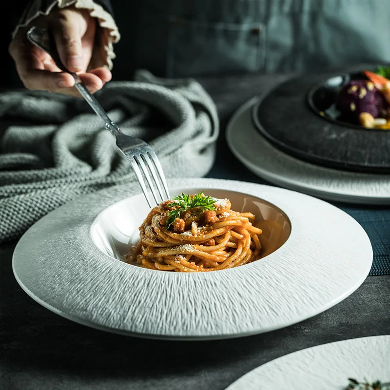 Japanese Ceramic Western Food Soup Plates Creative Household Noodles Plate Egg Salad Dish Restaurant Home Dinner Pasta Plate