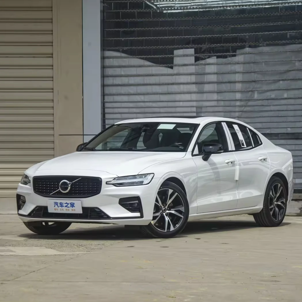 2024 Model B 4 Zhiyi Deluxe Edition New Arrival 48v Light Hybrid System Large Horsepower 197 L 4 Volvo S60 New/ second hand Car