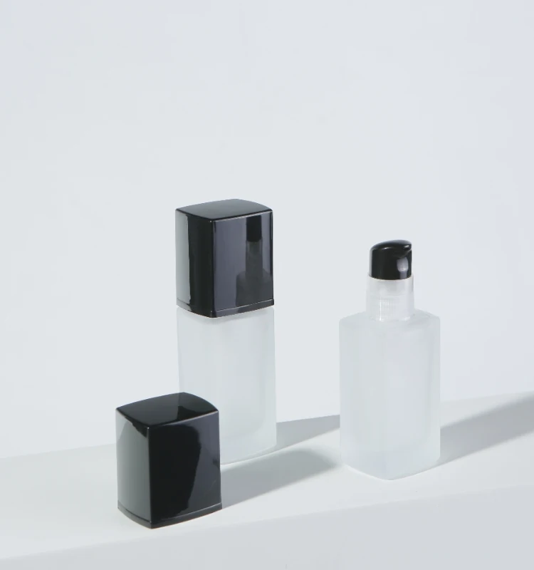 China factory Square screen printing frosted Crystal Transparent black cap 30ml liquid foundation glass bottle