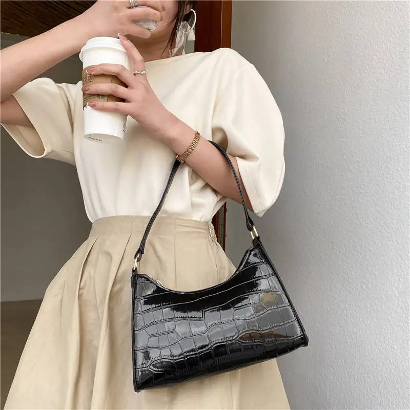 New 2023 female handbag Crocodile stripe underarm Crossbody bag casual ins single shoulder bags