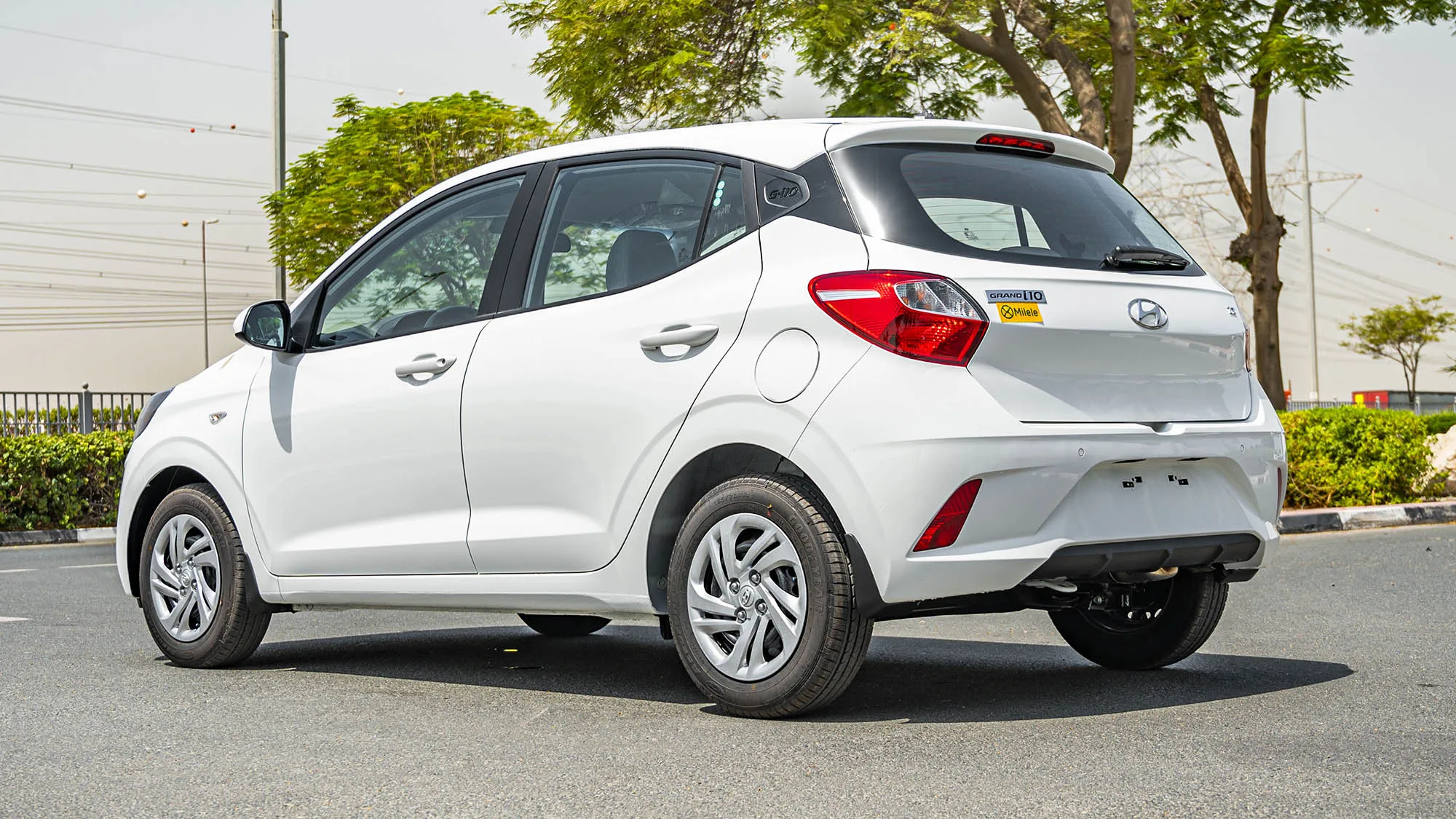 NEATLY UHYUNDAI GRAND i10 HB 1.2P AVAILABLE FOR EXPORT