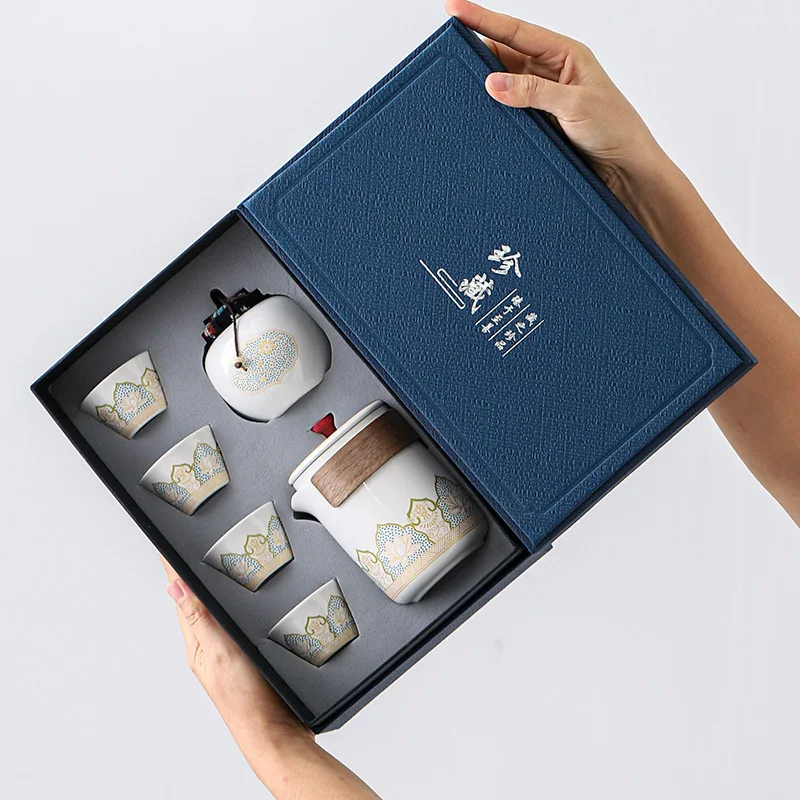 Business gift all in one portable mini portable ceramic pot and cup Chinese luxury tea set