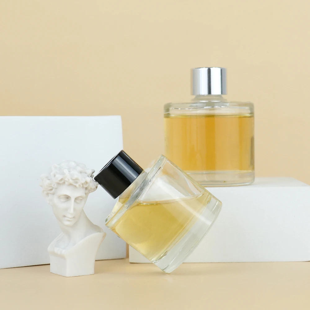 Wholesale Aroma Perfume Reed Diffuser Aromatherapy Bottles 30ml 50ml 100ml Empty Glass Reed Diffuser Bottle