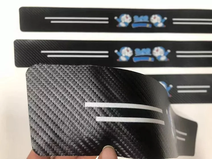 4pcs Set Carbon Fiber car door sill anti scratch stickers car door edge guard seal strip with car logos for auto accessories