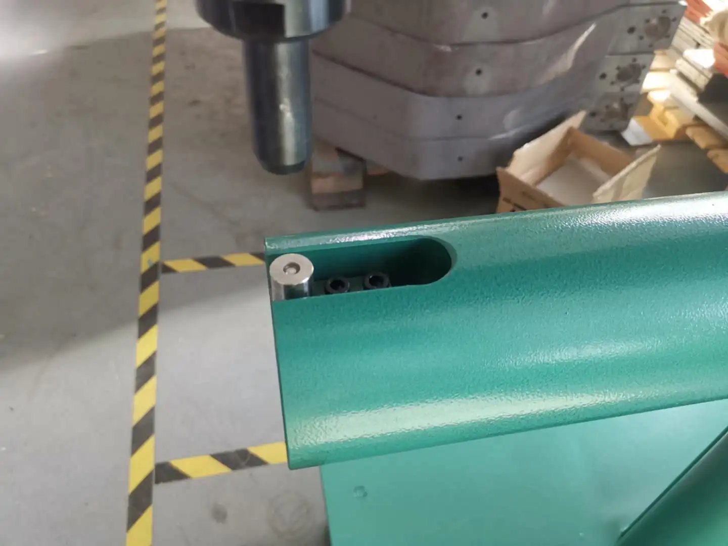 New arrival Usun Model : ULYE  5 Tons C frame air hydraulic riveting clinching press machine for round air valve