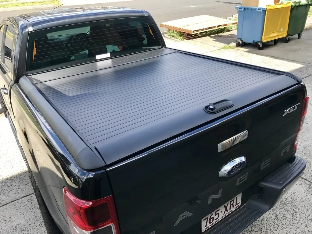 High Quality Car Accessories Retractable Roller Lid Shutter Roll Up Tonneau Cover for Toyota Hilux Ford Ranger Mitsubishi Triton