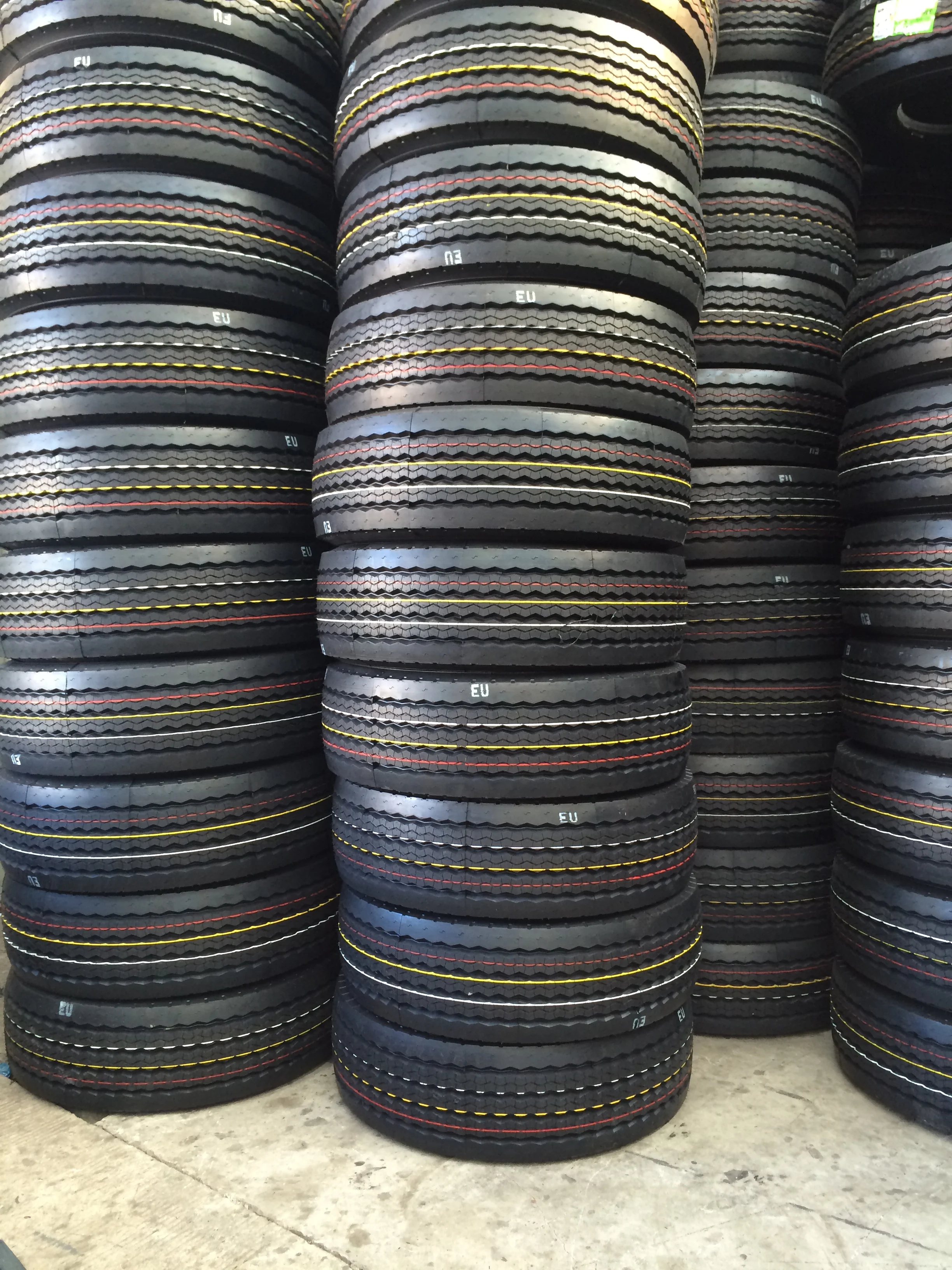 ANNAITE/AMBERSTONE/HILO 399 12.00R20 11.00R20 10.00R20 Truck Tire