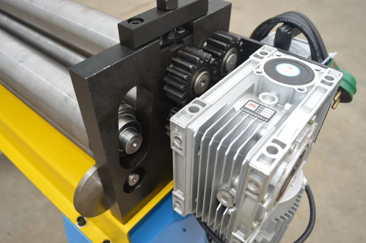 
W11G roller Bender Asymmetric 3-roller bending machine 