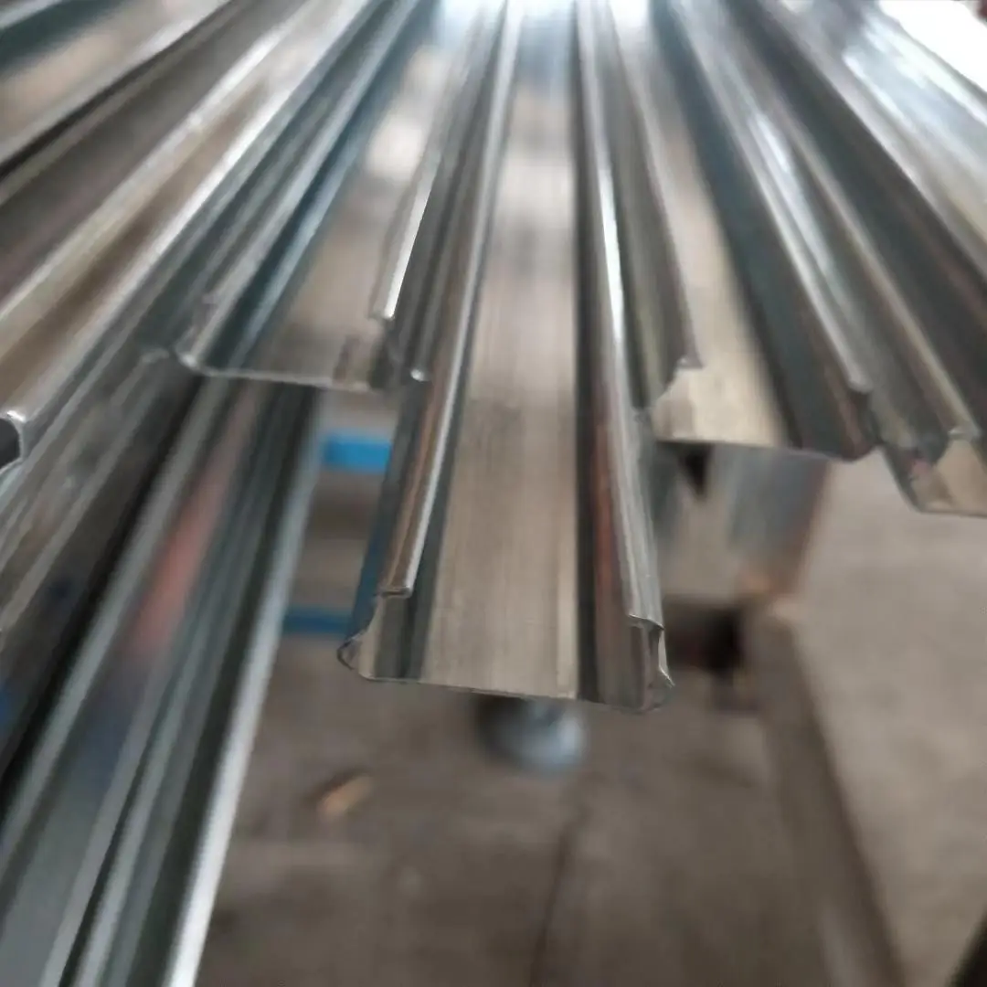 Greenhouse Film Lock Channel Wire Plastic Wiggle Wire and Greenhouse Accessories Galvanized Lock channel