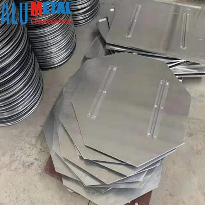 Various sizes and designs of custom metal sign blank