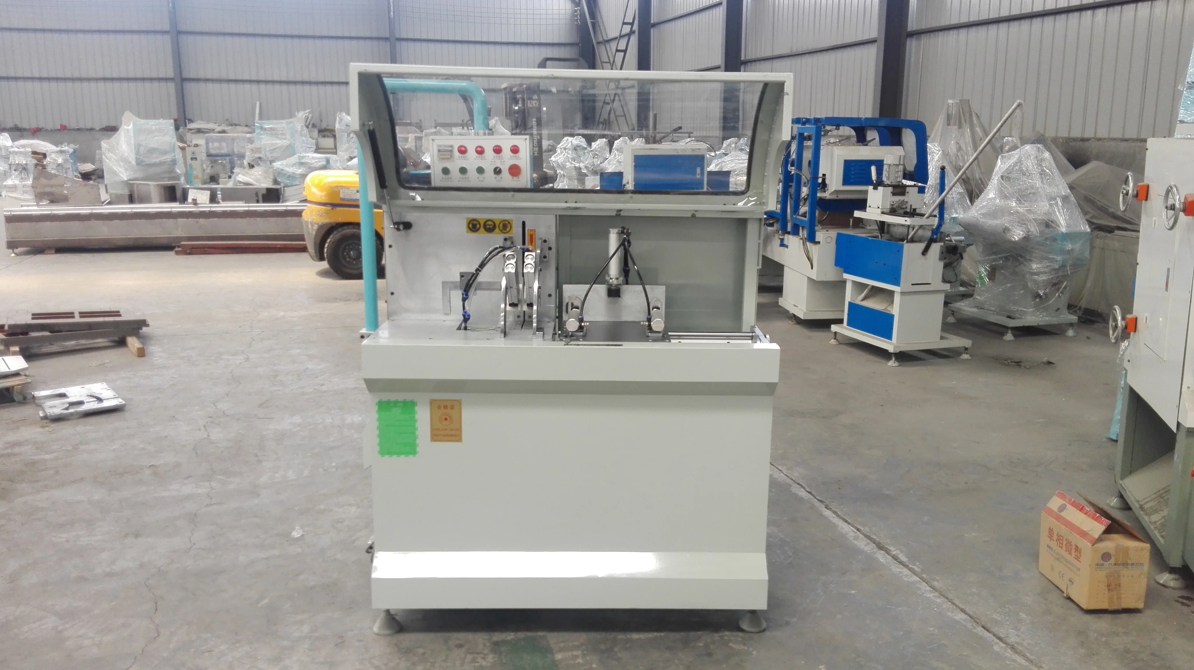 High Frequency 500mm Blade Corner Connector Corner Brace Cutting Saw Window and Door Processing Machinery