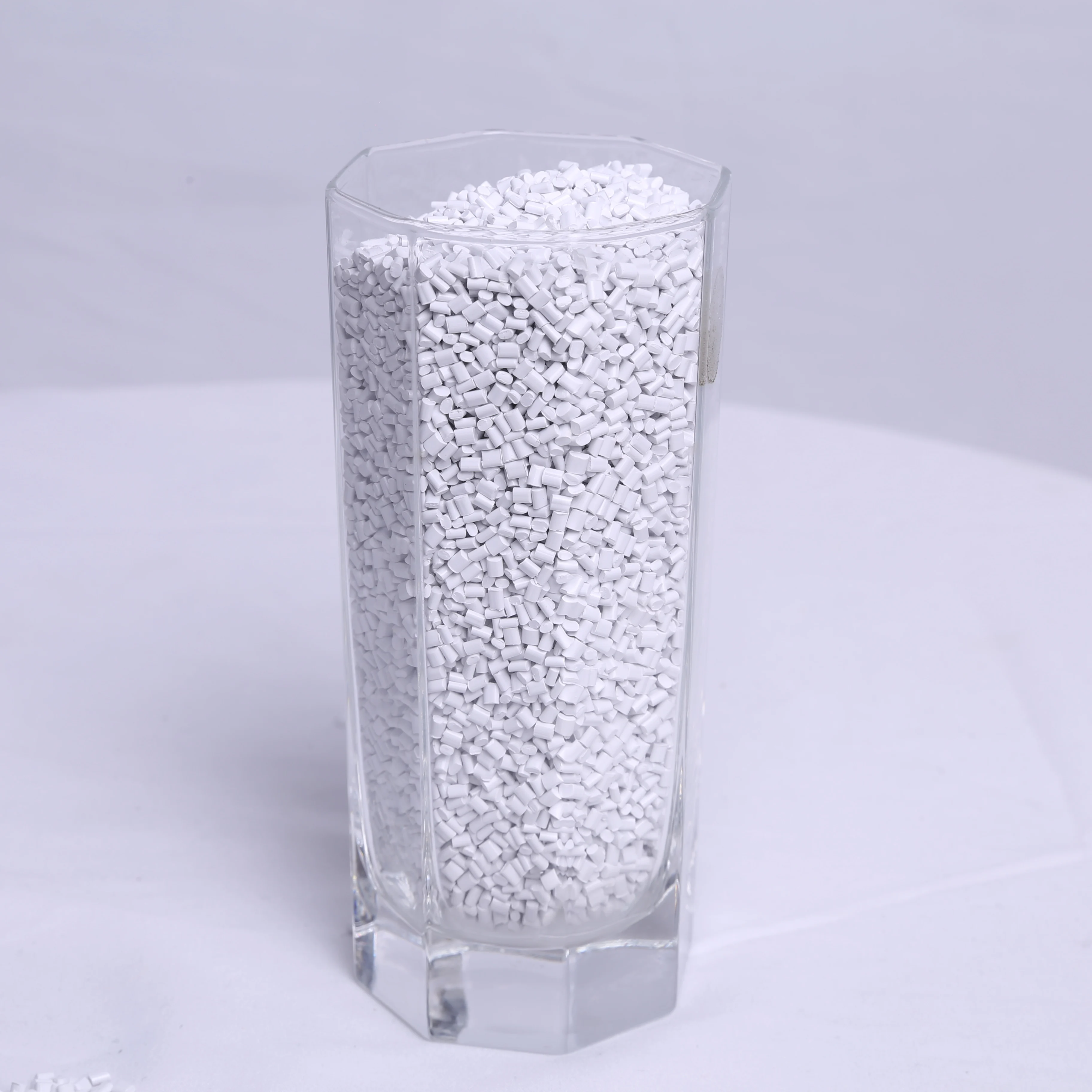 Injection Molding Grade Acrylonitrile butadiene Styrene ABS granule price Virgin abs plastic raw materials