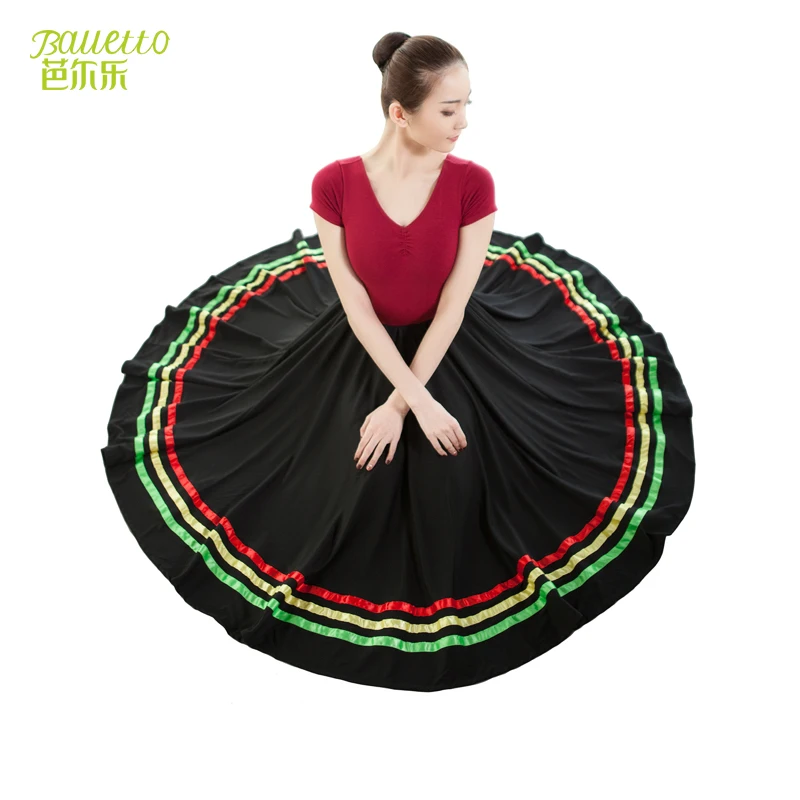 
Factory Direct Selling Classical Stain Polyester Characteristic Dress Dance Dress For Women 