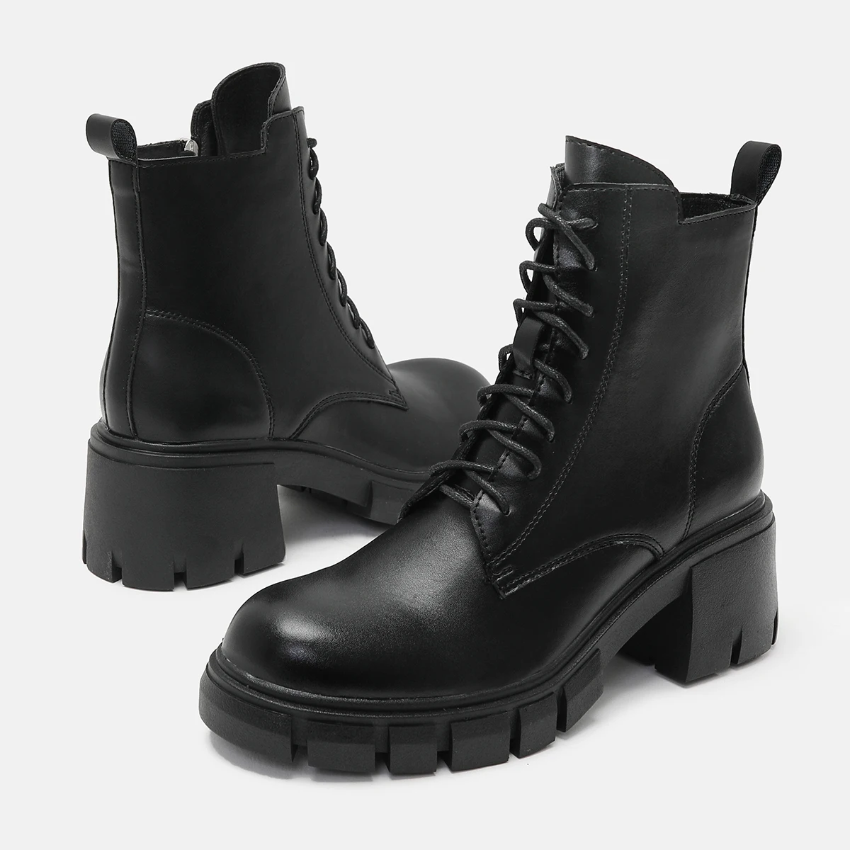 Wholesale Customized High Heel Round Toe Lace-Up fashion Boots Soft Leather Large Size Women Chunky Short Boots For Ladies