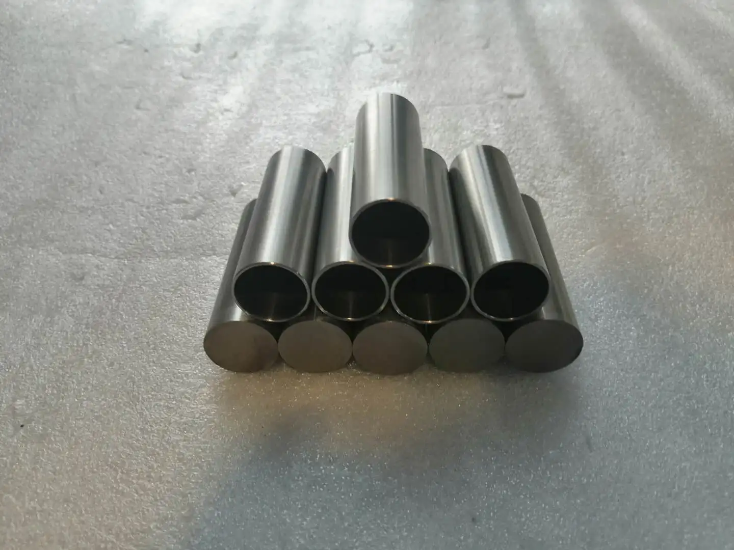 99.95% чистый вольфрамовый кованый тигель для плавки золота