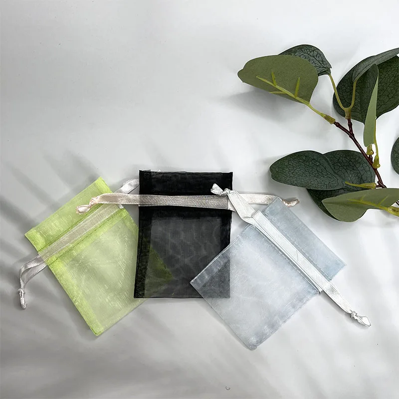 Цветные цвета Лидер продаж Высококачественная органза ювелирная сумка на шнурке для вечеринки