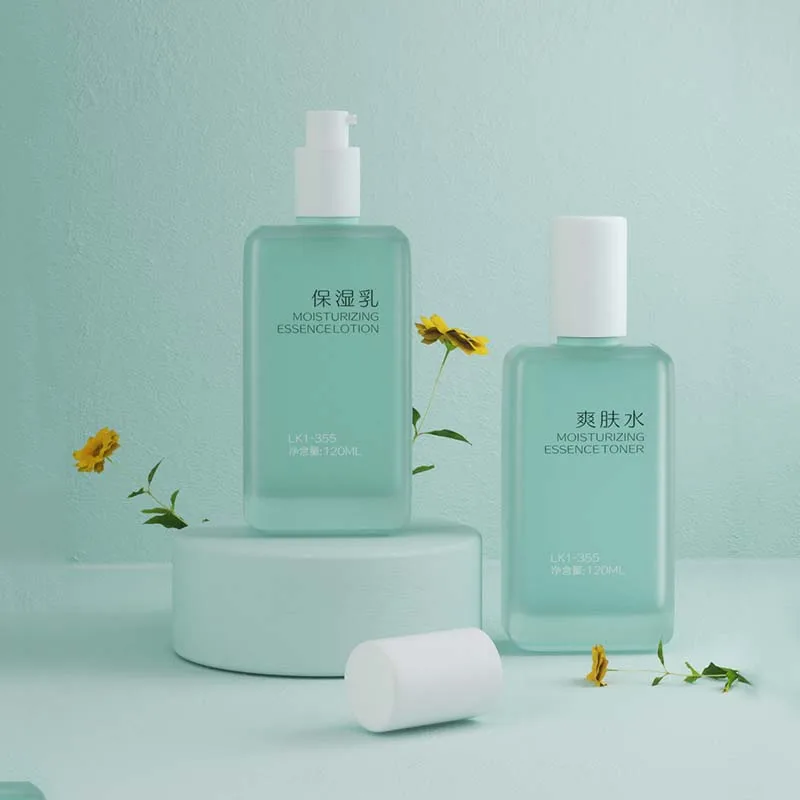 120ml Square Cosmetic Bottles Custom Made Cosmetics Bottle Glass Serum Lotion Pump Bottle With Pump