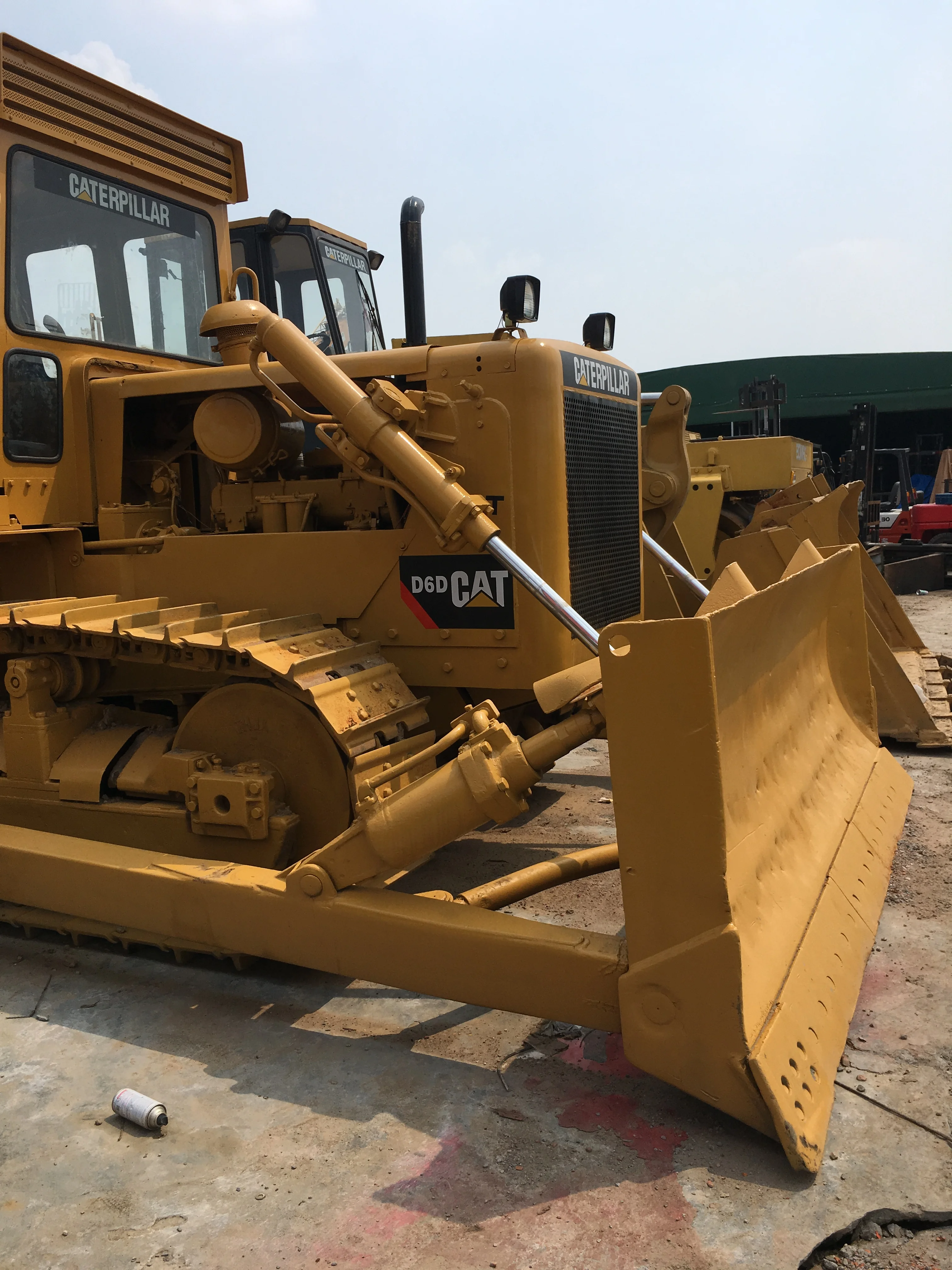Good Condition Japanese Refurbished Catd6d 5t Crawler Mechanical Equipment Second