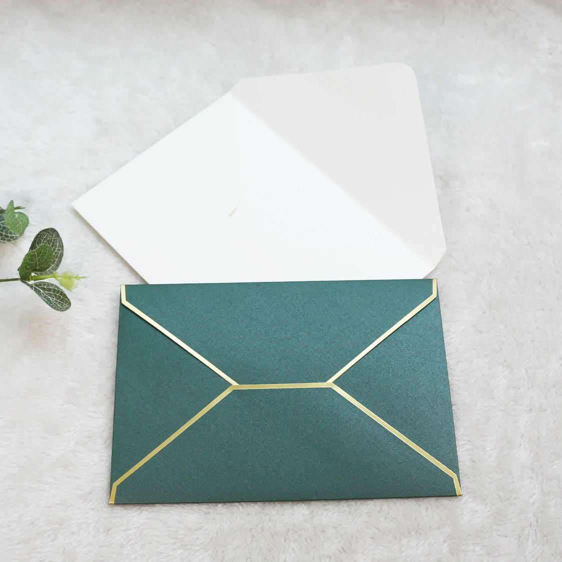 Wholesale Cheap Price 10 Colors Paper Envelopes Simple Gold Foiling Edge Premium Stock Paper Envelope