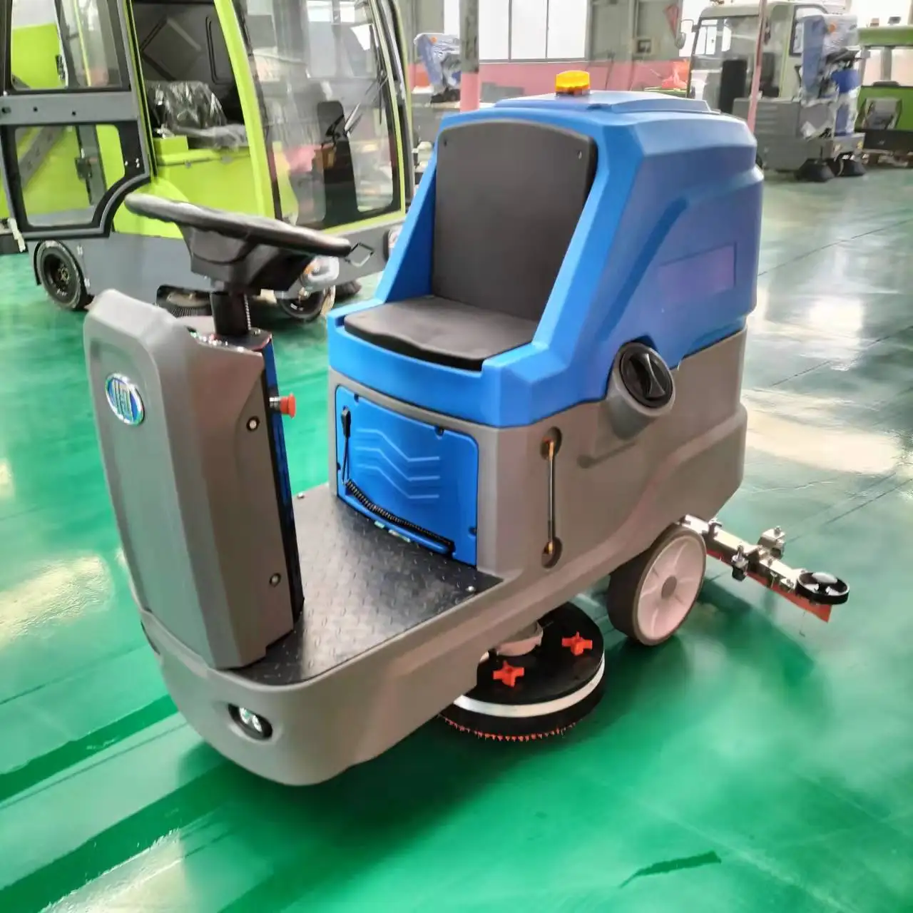 Sell high quality riding floor street cleaning sweeper automatic battery floor washer gym scrubber cleaning trolley