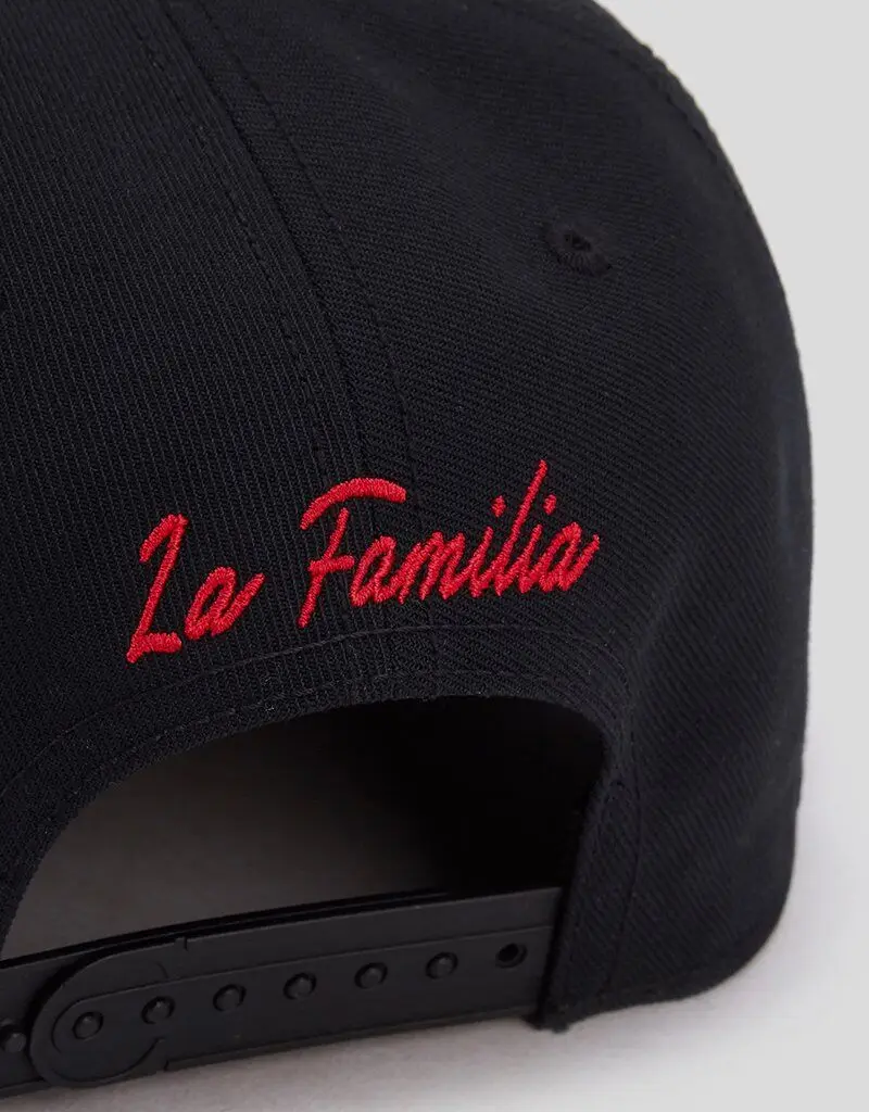 Custom Color Hats Luxury Black Embroidery 6 Panel Peaked baseball Caps For Men