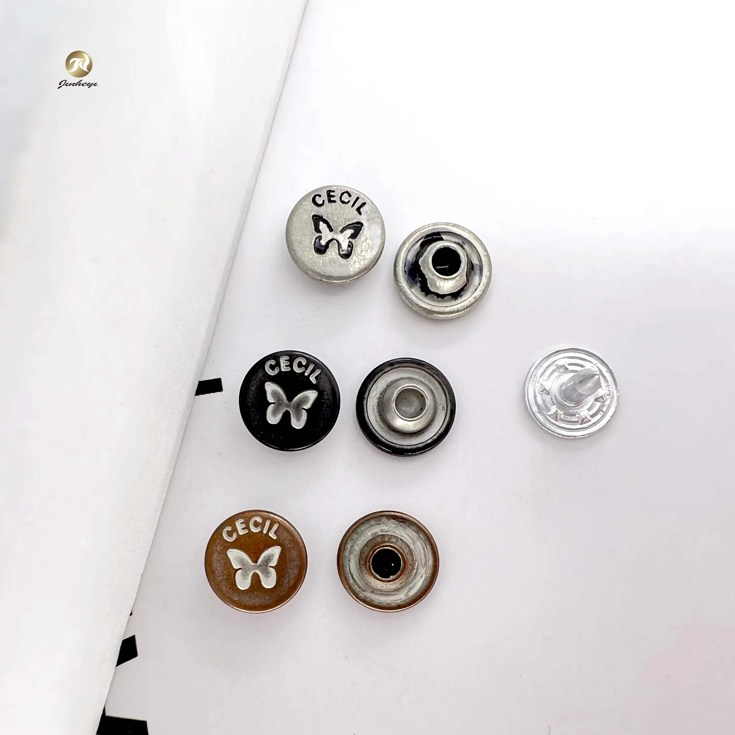 Fashion Custom Design Metal Rivet Round Butterfly Engraved Logo Metal Rivet