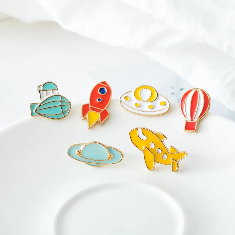 Manufacturer  Custom Aircraft Rocket Space Aerospace Cute Hard Enamel Iron Metal Crafts Lapel Pin For Gift