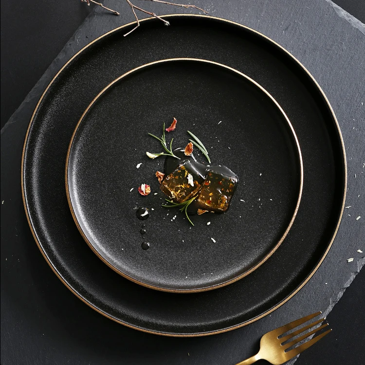 Top Fashion Porcelain  Tableware Ceramic Set  Custom Black Dinner Plate