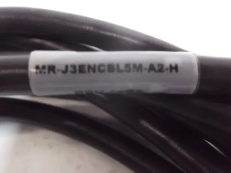 MR-J3ENCBL5M-A2-H Лидер продаж японский оригинальный 5 м вспомогательный кодирующего устройства для