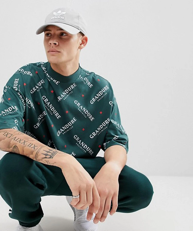 Manufacturer Wholesale custom cotton oversized tshirt men all over text print t-shirt with turtleneck
