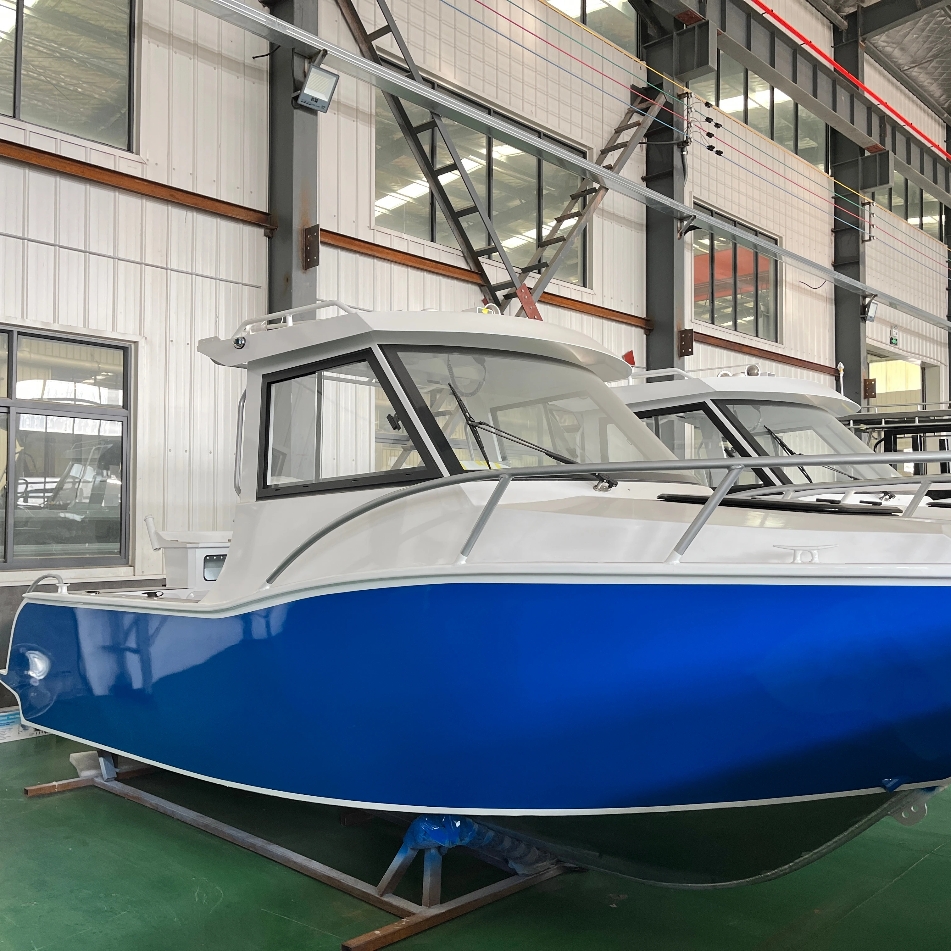 6m/21ft Small Size High Speed Wheelhouse Fishing Boat Luxury Yacht