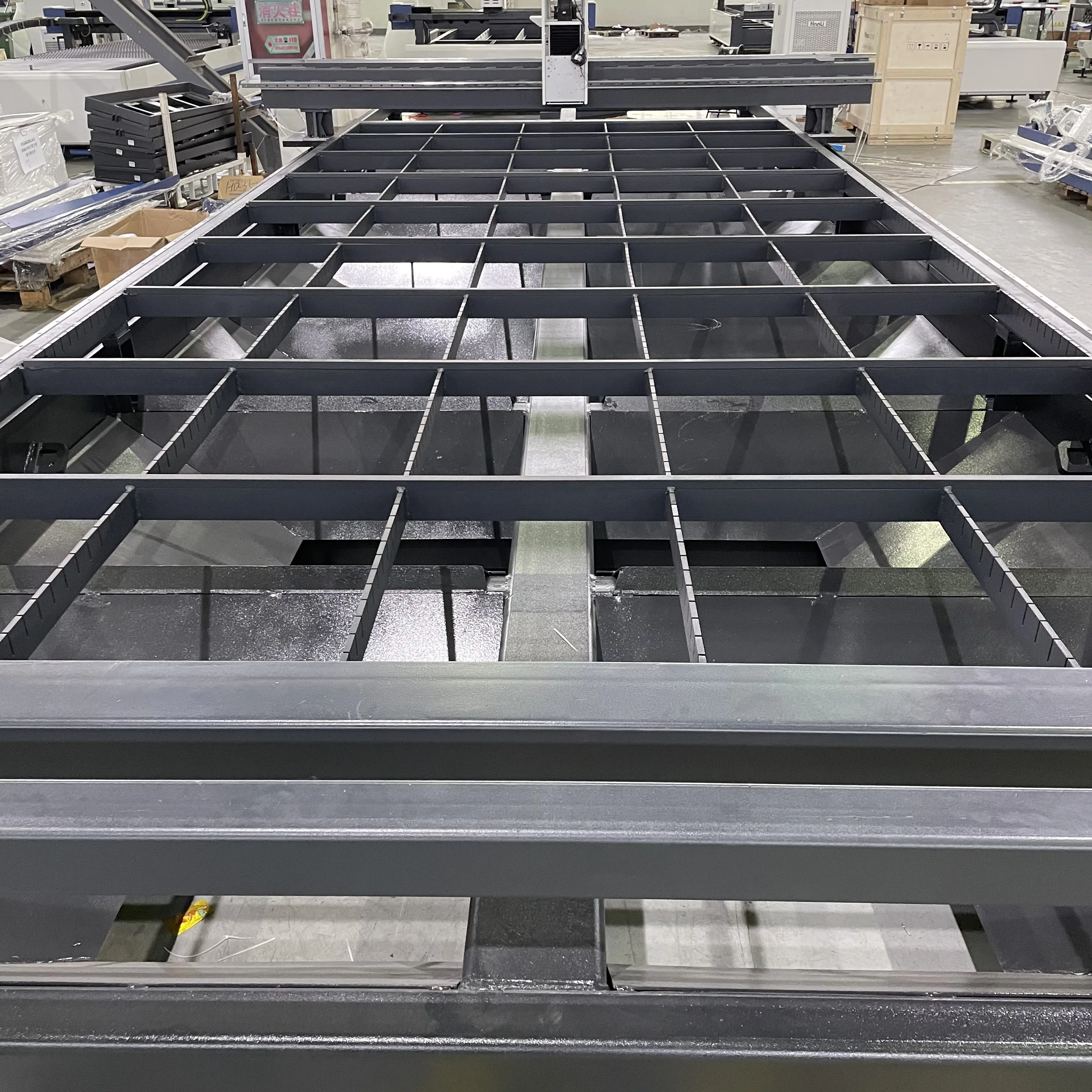 5% Discount 1500W 2000W 3000W Fiber Laser Cutting Machine Price / CNC Fiber Laser Cutter Sheet Metal