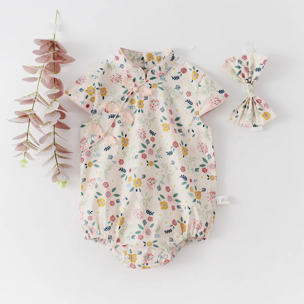 
Chinese Cheongsam Baby Romper Cotton Sleeveless Flowers Baby Clothes Rompers 