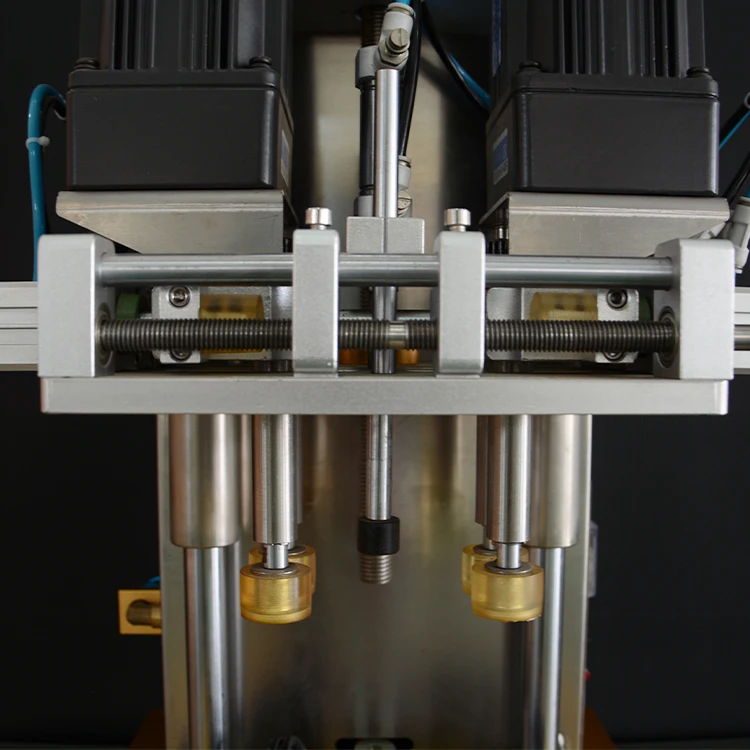 Completely foil inserting wadding equipment flip capping machine machinery