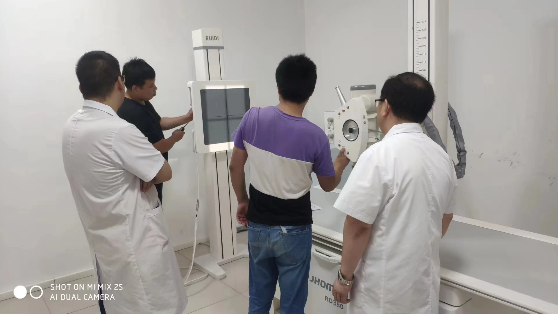 Классическая медицинская рентгеновская цифровая машина, электрическая сталь, Ce Медицинское рентгеновское оборудование и аксессуары, онлайн техническая поддержка, класс II