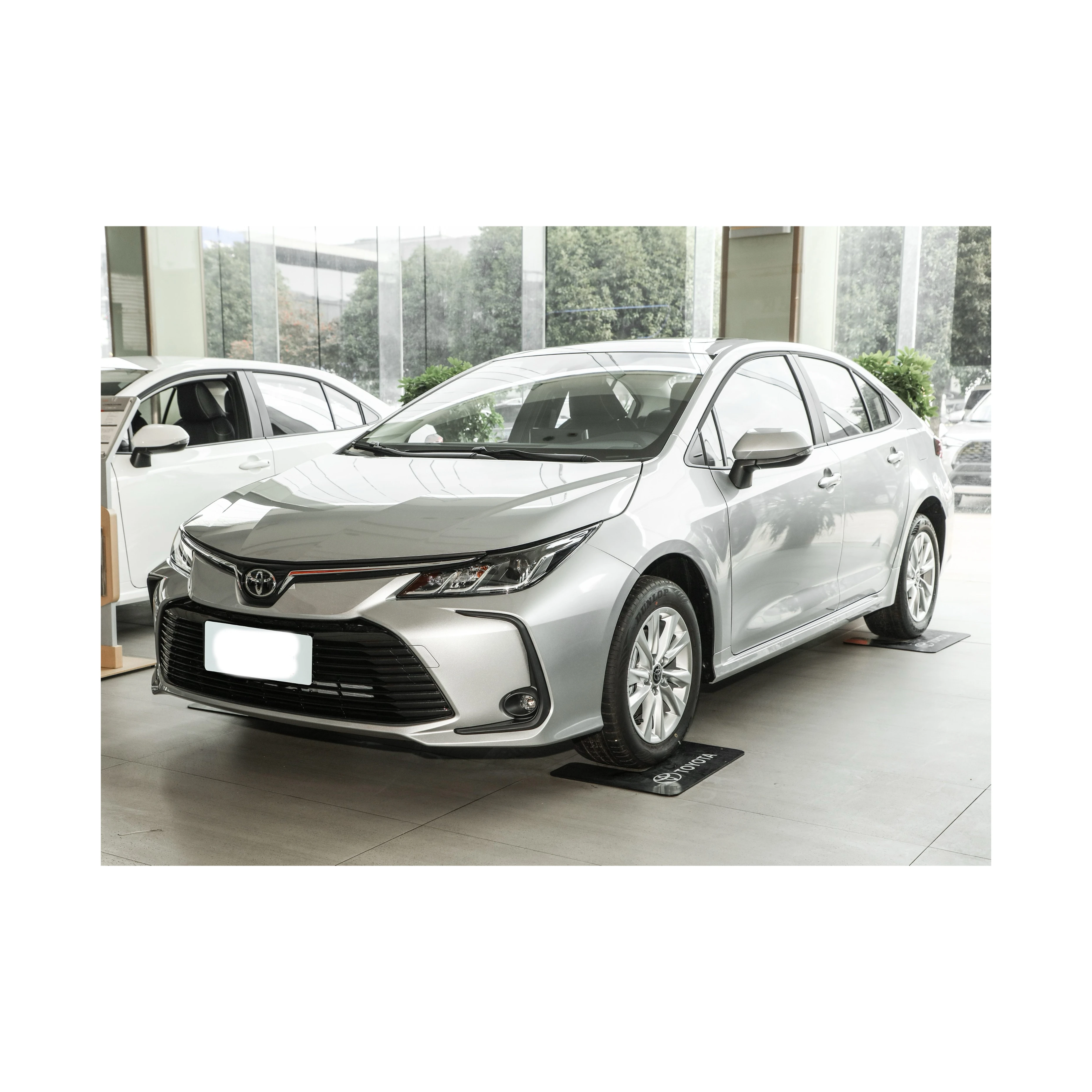 Дешевая цена 2024 2023 Toyota Corolla б/у новый седан с гибридным двигателем 1 2 т 8 л 0 бензиновым Легкий салон левым рулем