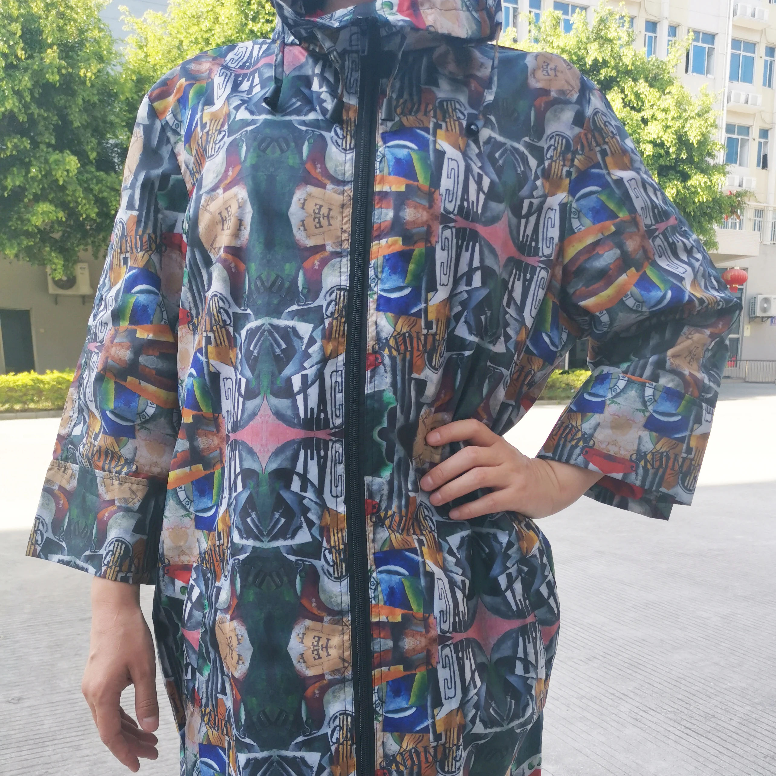 2022 protective Fashionable girl long sleeve women raincoat with hood and popular design