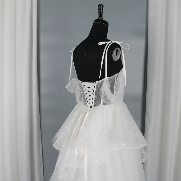 
High Quality Custom Sequined Dancing Lace Up Quinceanera Dress Ball Gowns Floor Length Wedding Dress 